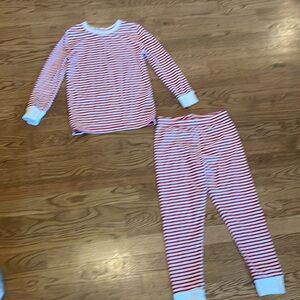Girls size 10 Soma pjs set. Long sleeves and long pants. Super soft